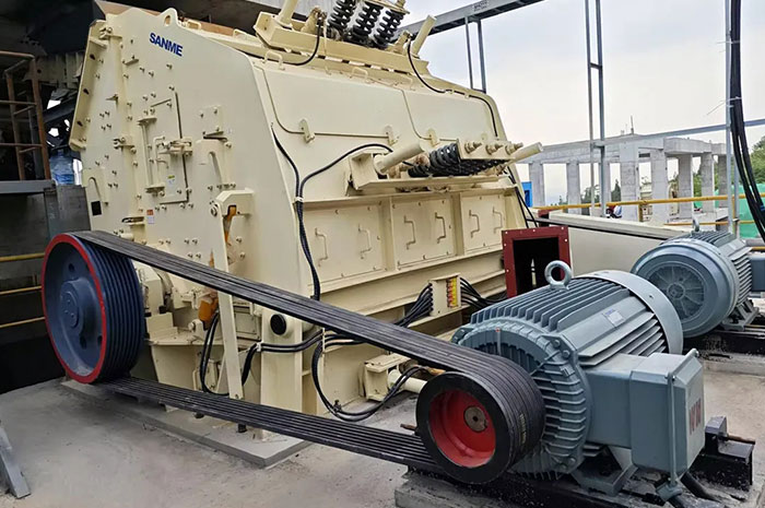 山美反击式破碎机助力湖南省邵阳县莲花山建筑石料用灰岩矿项目顺利投产